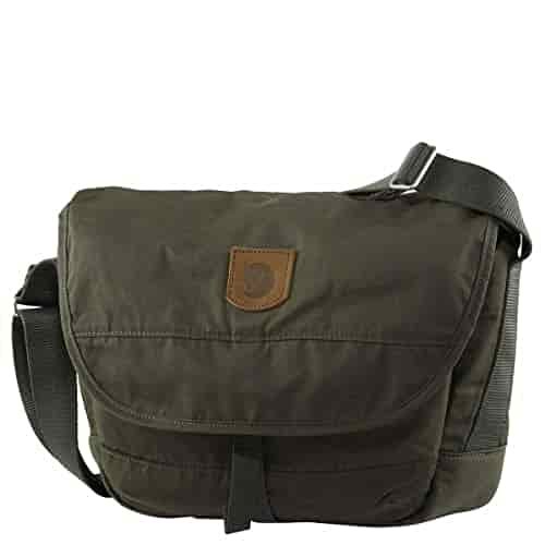 FJÄLLRÄVEN Greenland Shoulder Bag Small, Deep Forest, 34 Centimeters FJÄLLRÄVEN Greenland Shoulder Bag Small, Deep Forest, 34 Centimeters