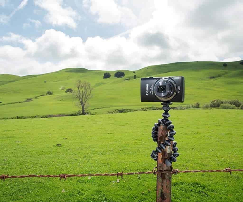Joby GorillaPod Original review on a fence