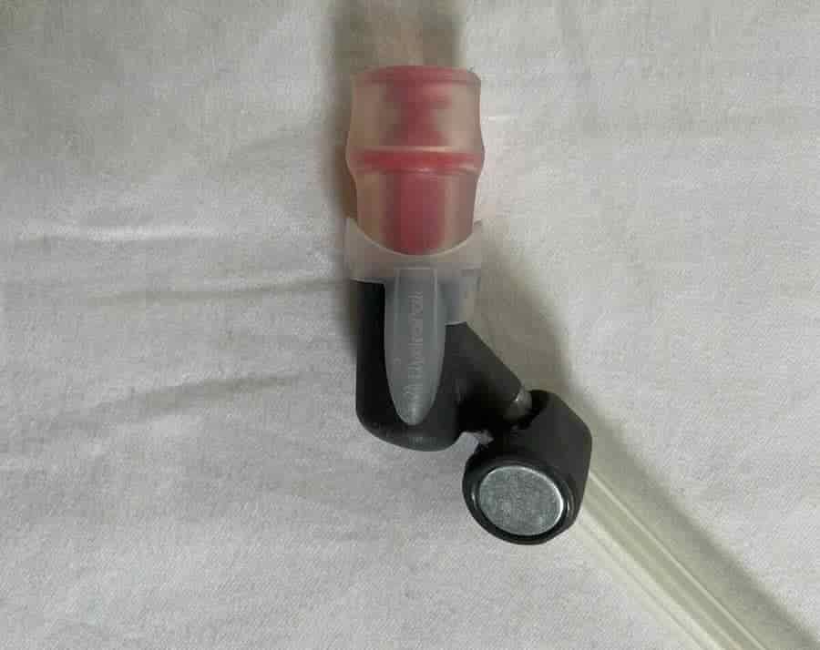 Hydration reservoir for hiking