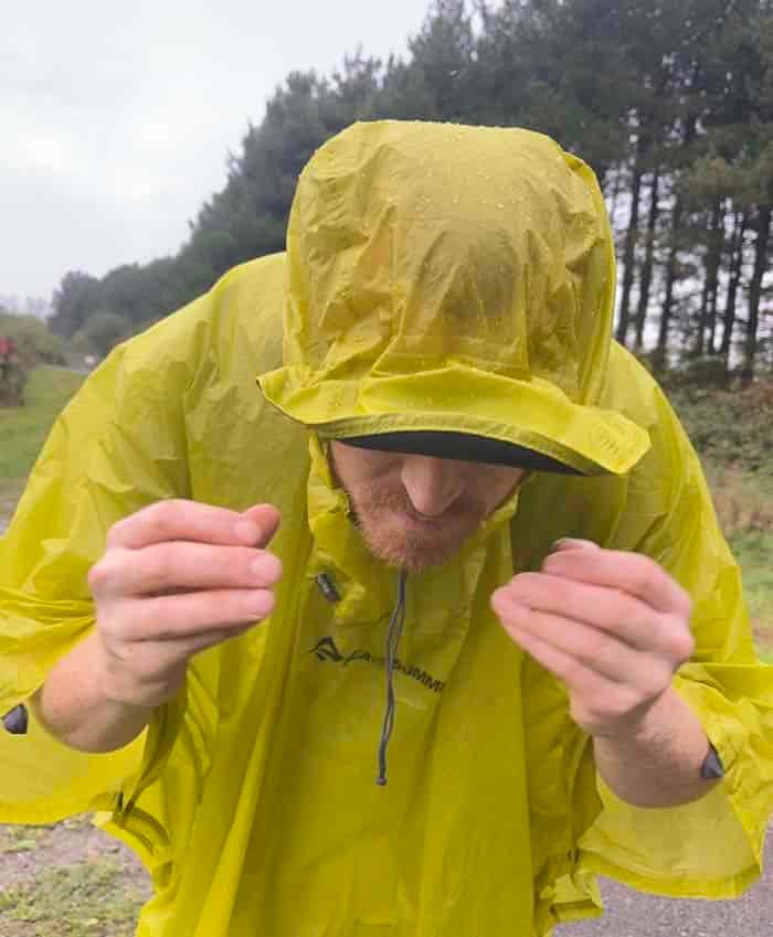 SEA TO SUMMIT ULTRA-SIL NANO PONCHO hood